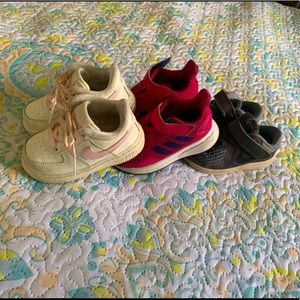 Toddler size 7 sneaker bundle